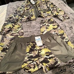 Nike pants and top